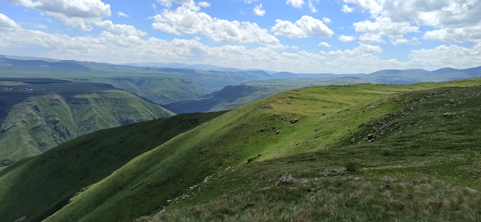 Erusheti Plateau by Giorgi Iankoshvili (2)